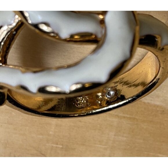 Gold Tone White Enamel Blue and Red Snake Ring - Picture 4 of 5